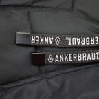 Schwarz