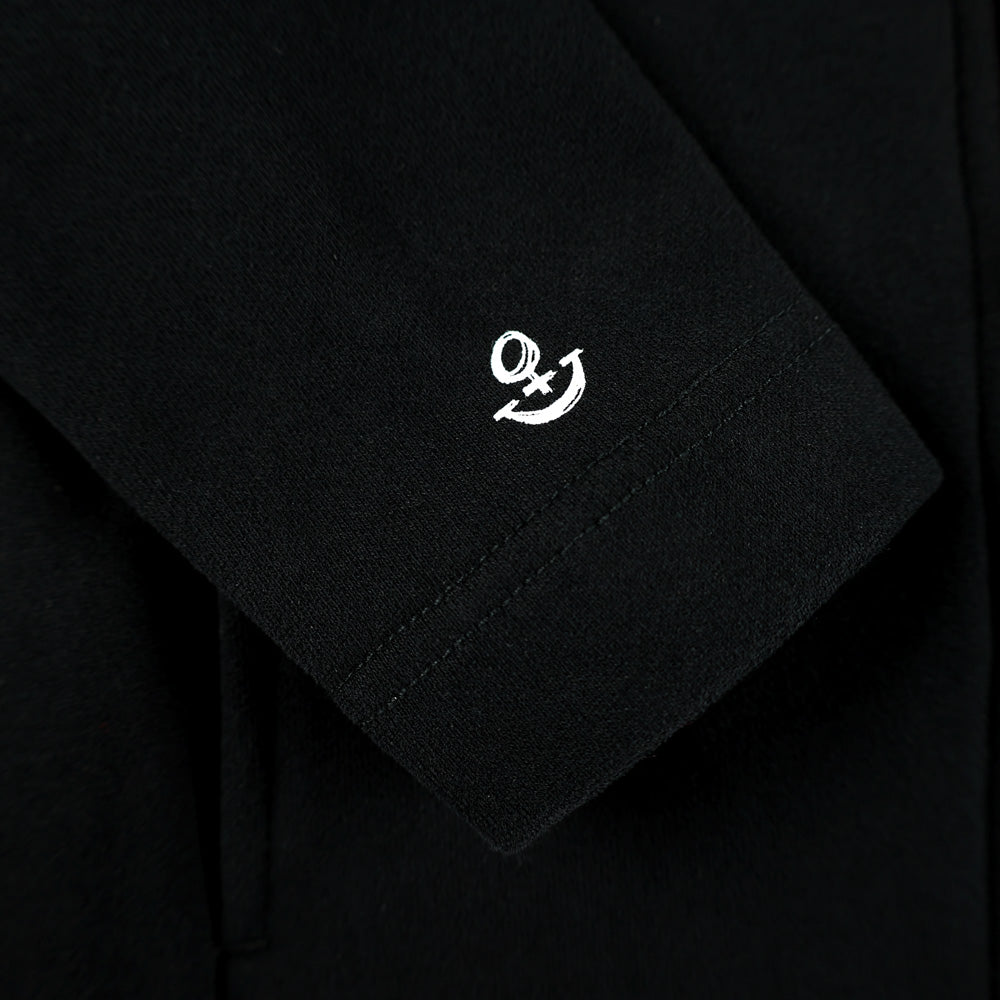 Schwarz