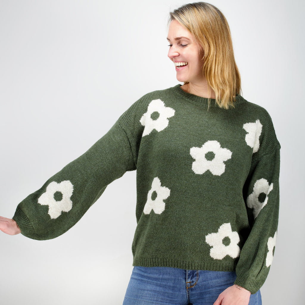 Küstenzauber Strickpullover Runa Khaki-Offwhite-Flower Front 2