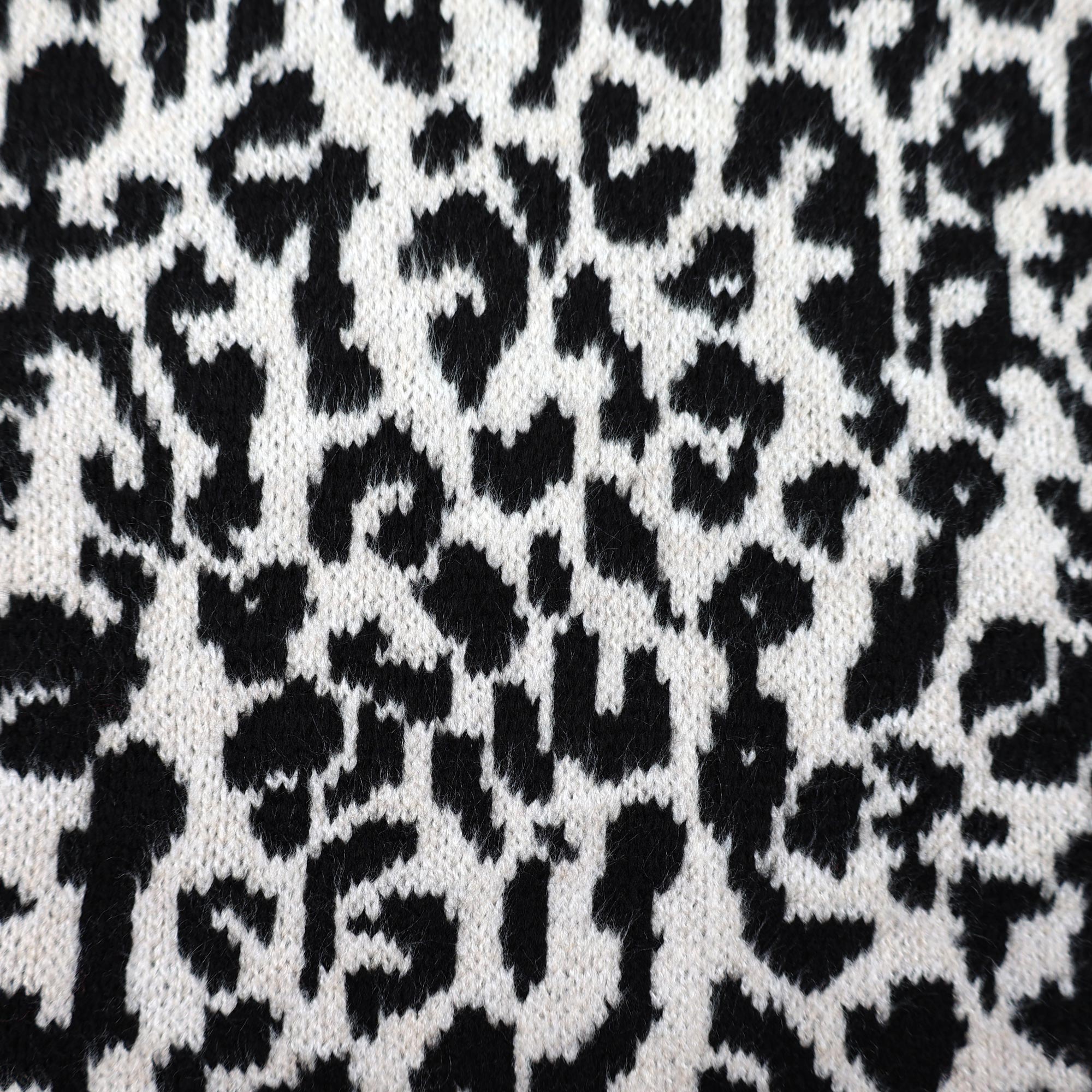 Rock Your Day Strickjacke "RYD-Viola" Viola