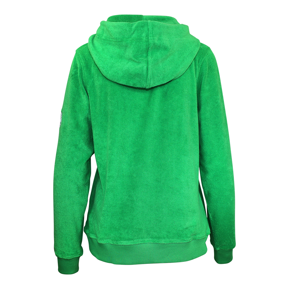 Weibliches Model mit ANKERBRAUT Frottee-Hoodie in Vibrant Green