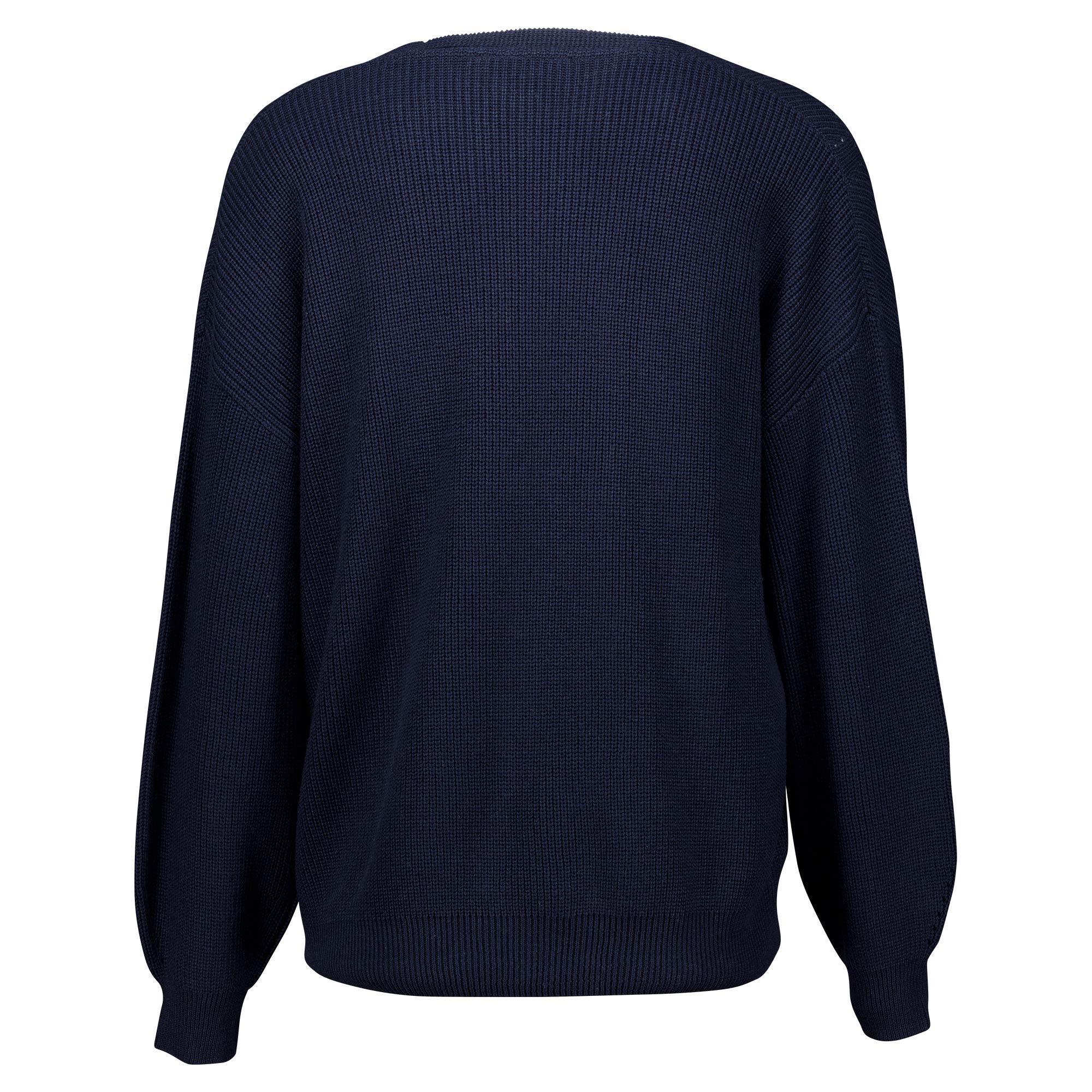 Weibliches Model mit CAMPS BAY Strickpullover in Navy