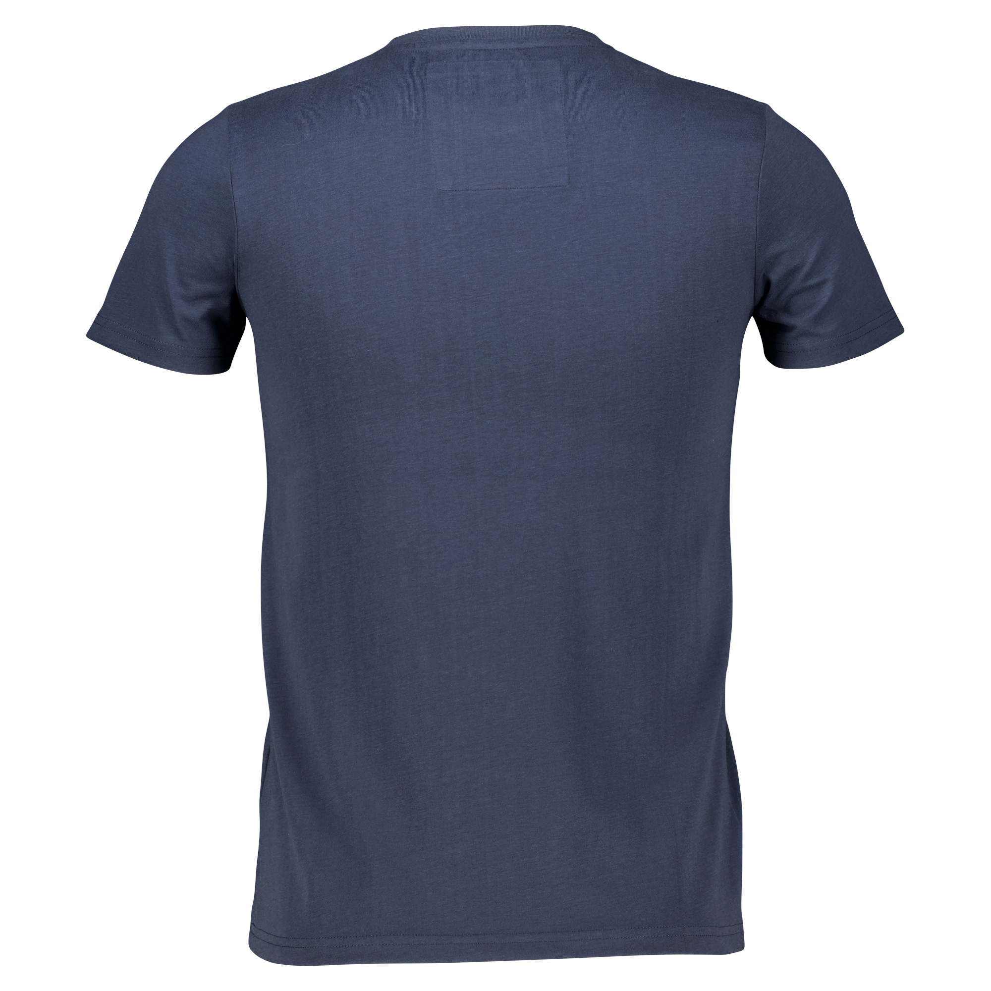 Männliches Model mit Björkvin T-Shirt in Ombre Blue