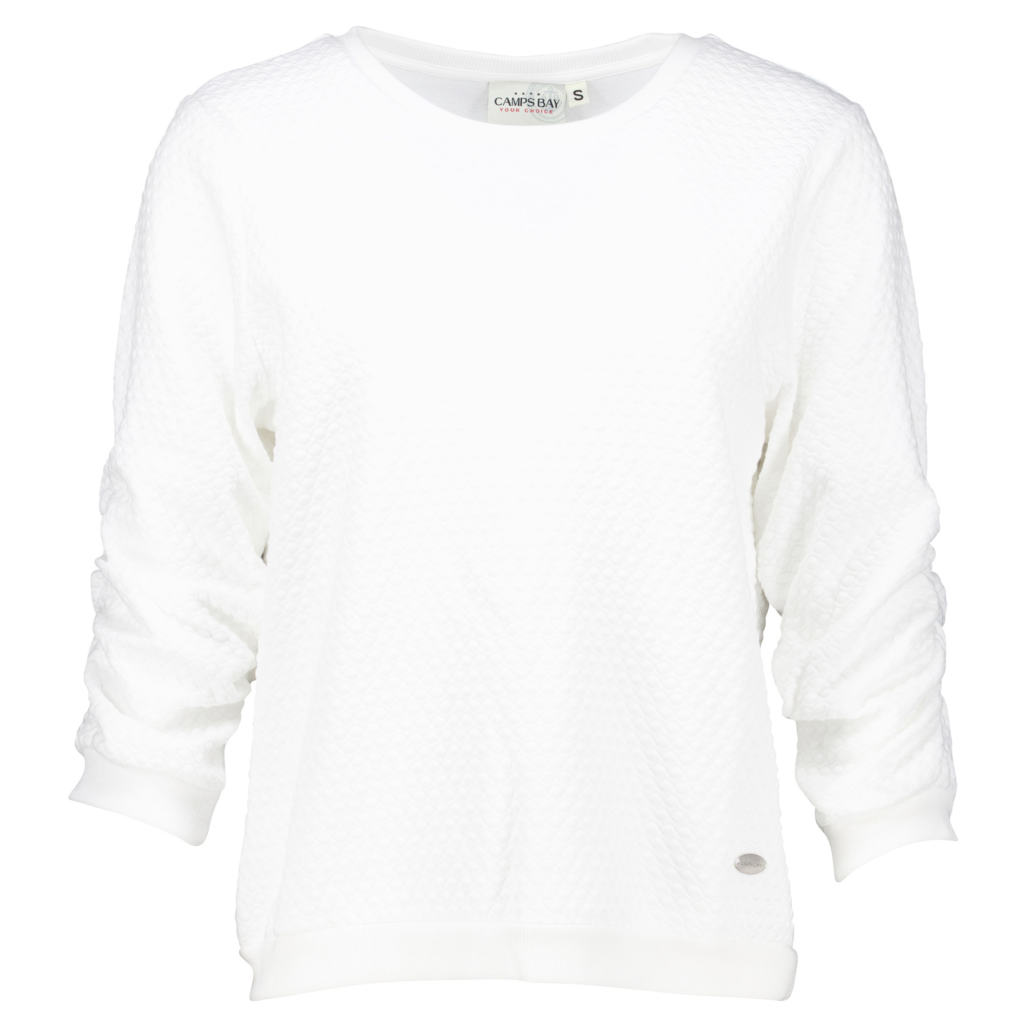 Weibliches Model mit CAMPS BAY Shirt in Offwhite