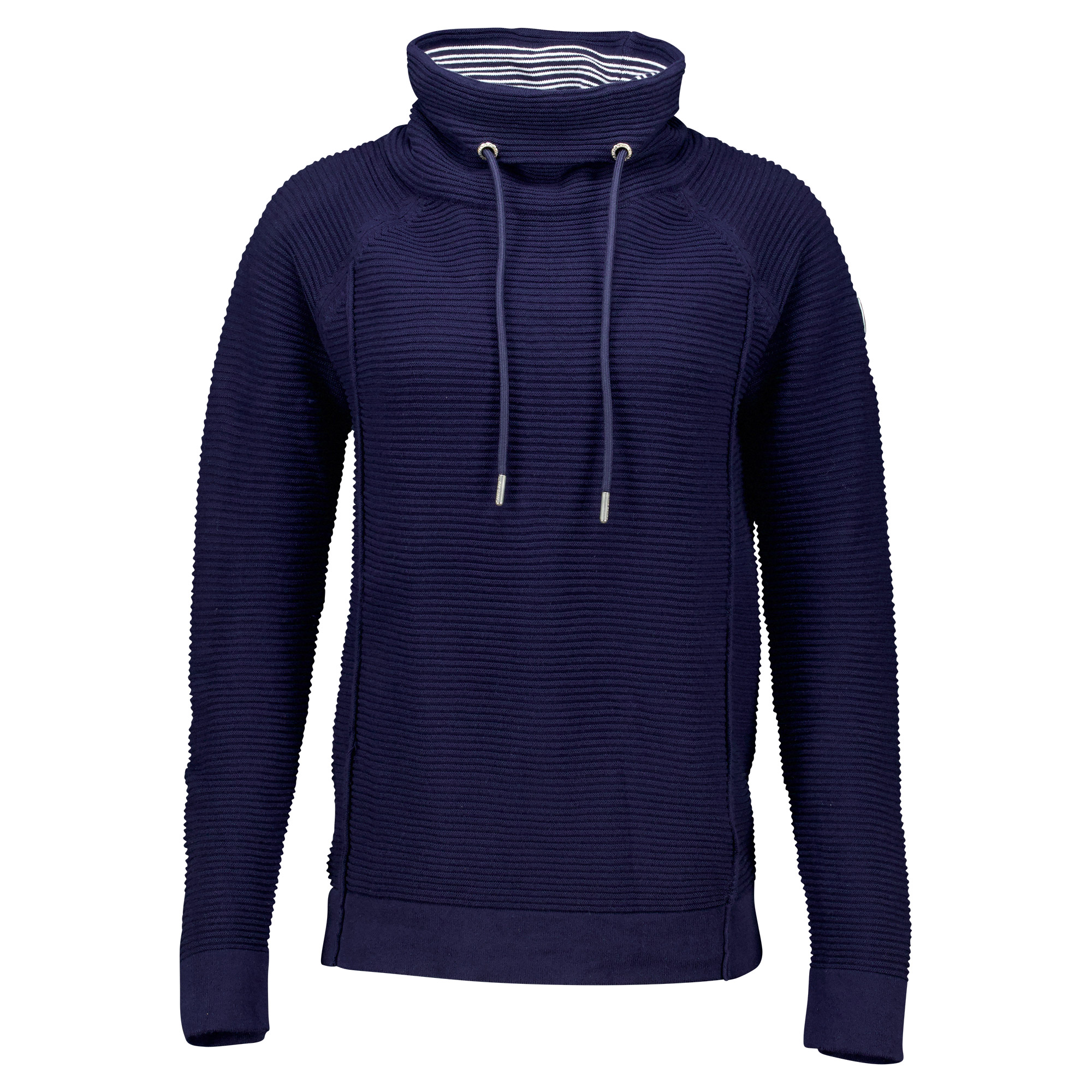 Weibliches Model mit CAMPS BAY Strickpullover in Maritime Blue